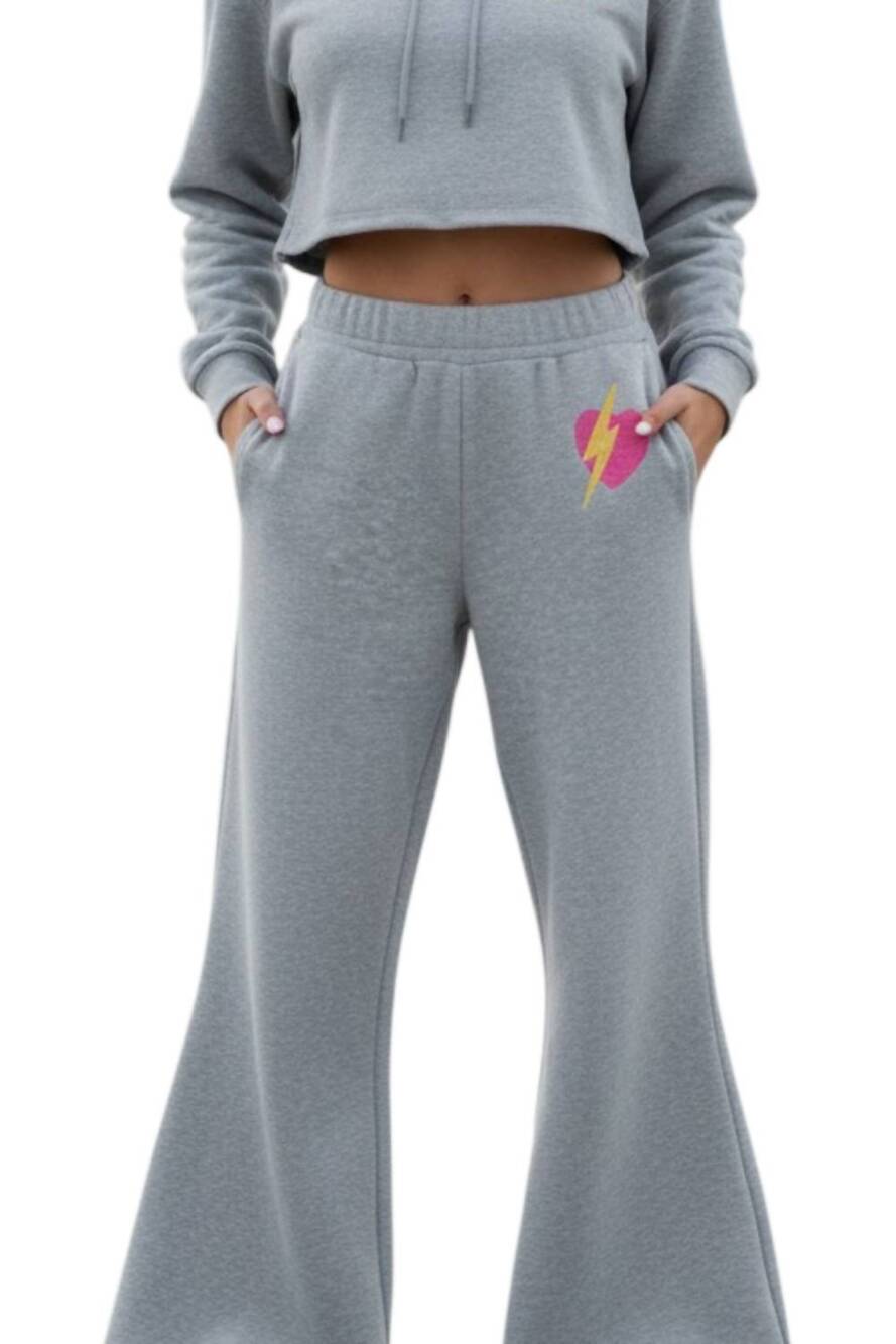 NEW JUST MADISON heart and bolt sweatpants in grey